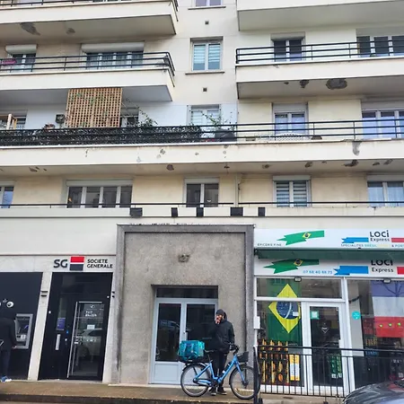 Apartment Tres Bel Cachan
